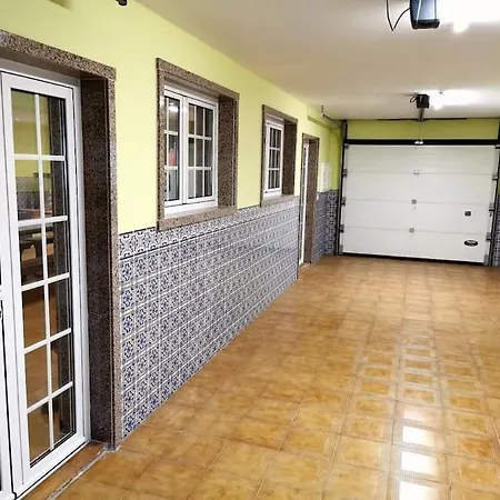 Nina23 - Garagem Gratuita Aveiro